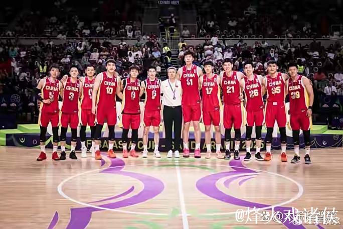 媒体人：中国男篮与李凯尔继续合作的几率很低